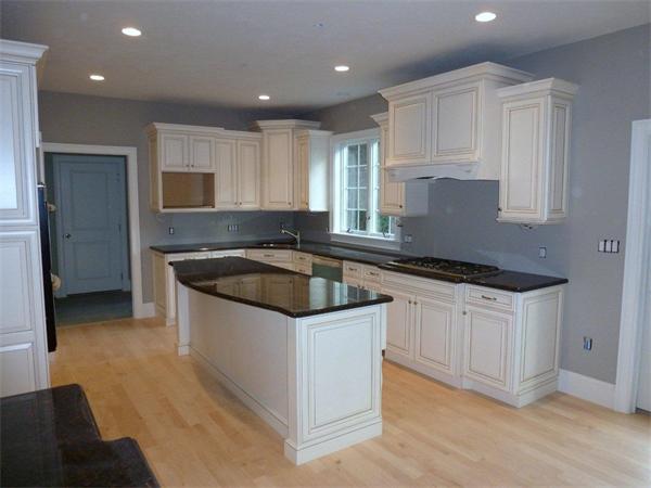 33 Union Street Hanover, MA 02339 - Photo 4 of 19 Gallery Image 4