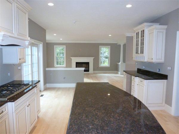 33 Union Street Hanover, MA 02339 - Photo 7 of 19 Gallery Image 7