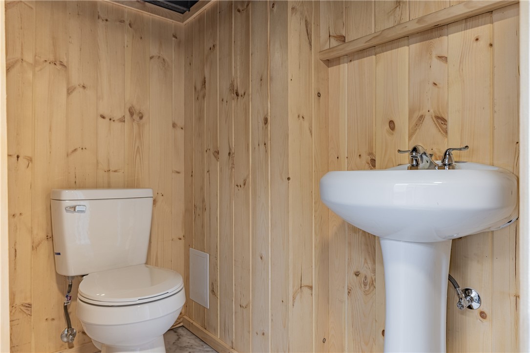 224 Brookview Drive Irondequoit, NY 14617 - Photo 30 of 46 LOWER LEVEL BATH!