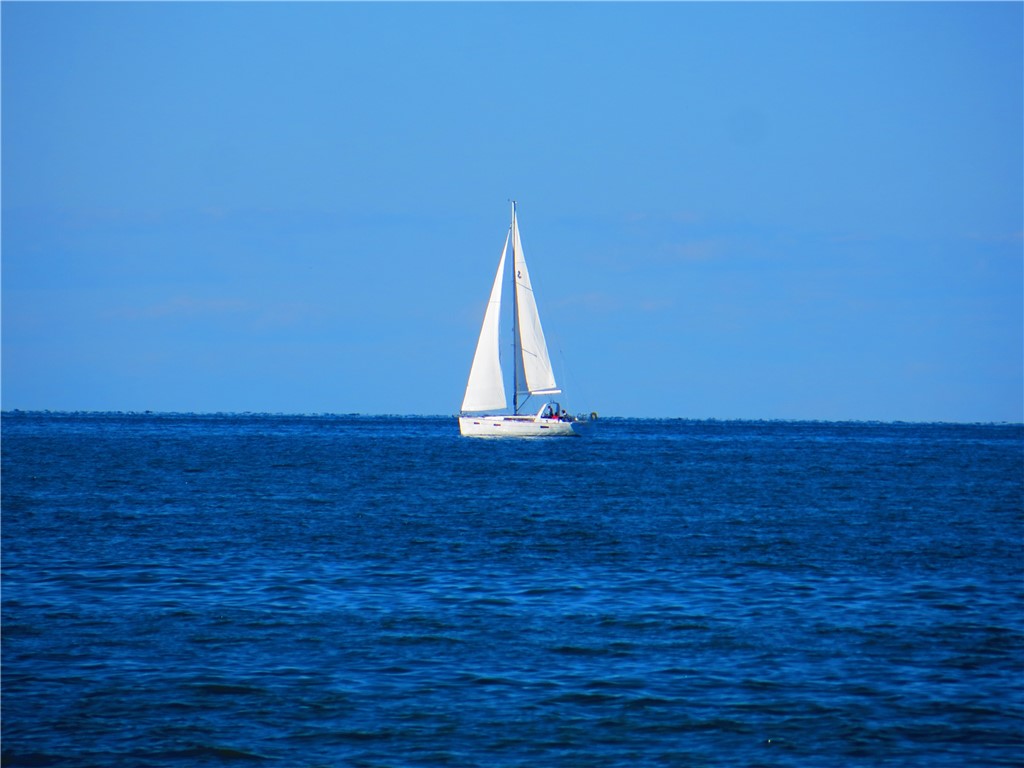 224 Brookview Drive Irondequoit, NY 14617 - Photo 44 of 46 NEARBY DURAND-EASTMAN PARK BEACH!