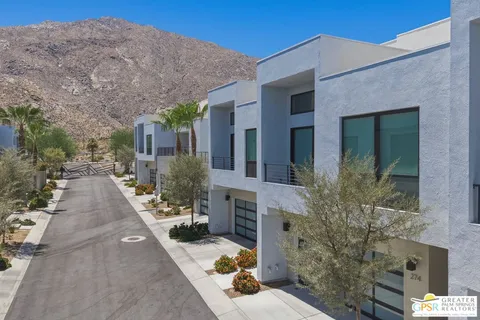 $1,095,000 | 254 Mayfair Way, Palm Springs, CA 92264