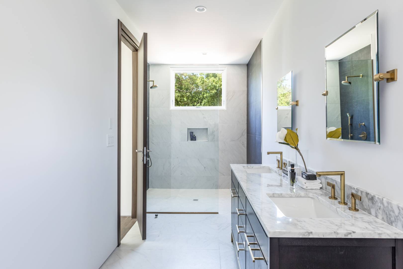 309 Noyack Road Southampton, NY 11968 - Photo 16 of 26 a bathroom with a sink and a mirror