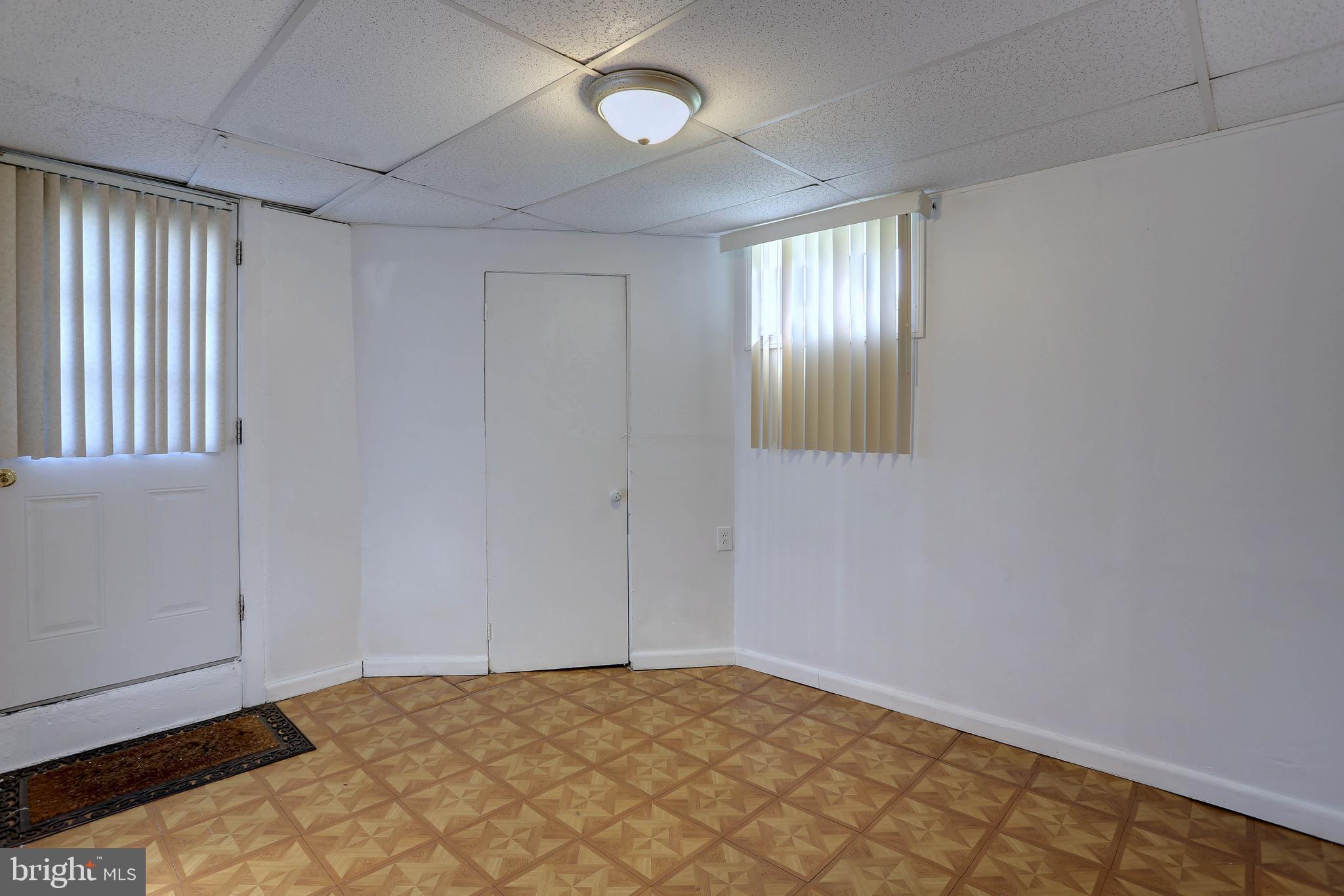 7040 Windsor Mill Road Gwynn Oak, MD 21207 - Photo 16 of 28