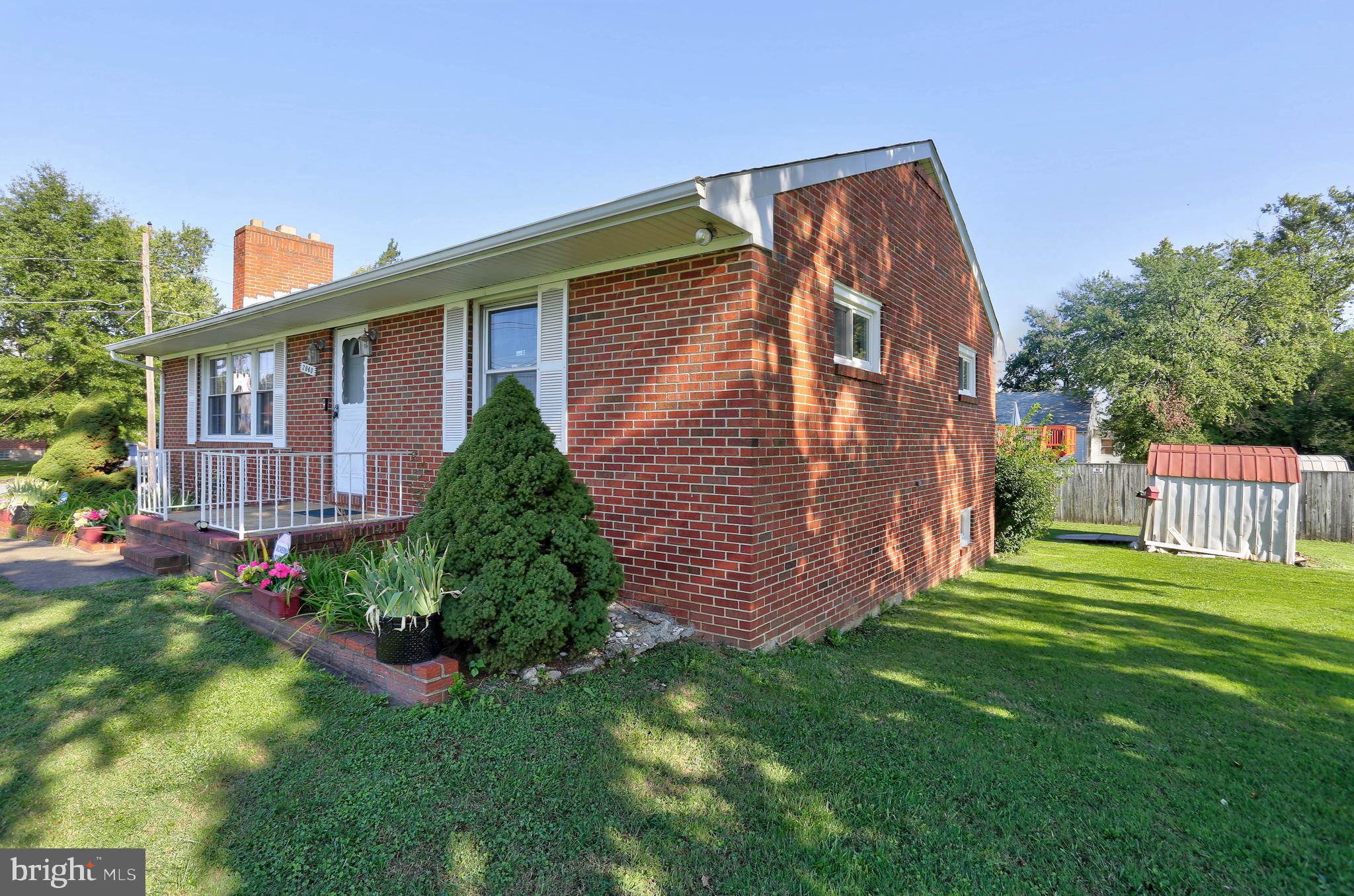 7040 Windsor Mill Road Gwynn Oak, MD 21207 - Photo 3 of 28