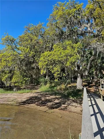 $750,000 | 2 Wrights Point Circle, Beaufort, SC 29902