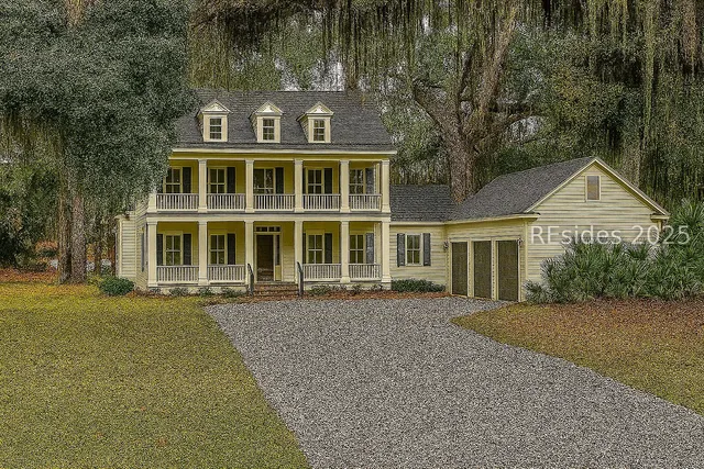 $750,000 | 2 Wrights Point Circle, Beaufort, SC 29902