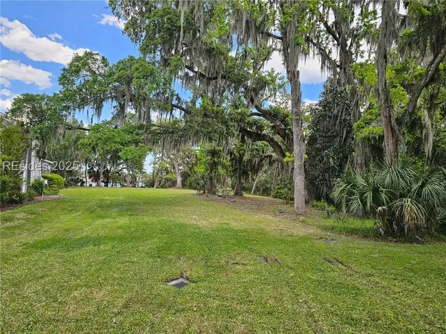 $750,000 | 2 Wrights Point Circle, Beaufort, SC 29902