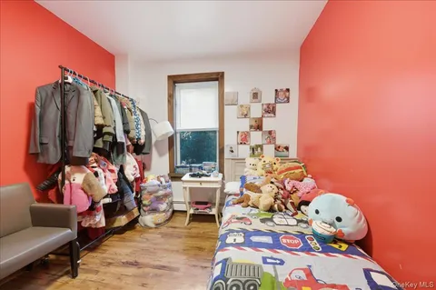 $1,499,999 | 92 Elliott Avenue, Yonkers, NY 10705