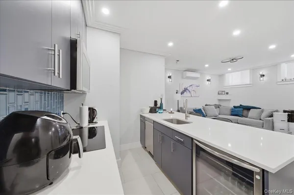 $1,499,999 | 92 Elliott Avenue, Yonkers, NY 10705