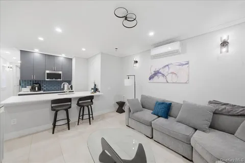 $1,499,999 | 92 Elliott Avenue, Yonkers, NY 10705