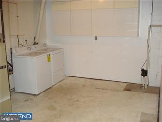 1133 Old Forge Road New Castle, DE 19720 - Photo 8 of 11 Laundry Room