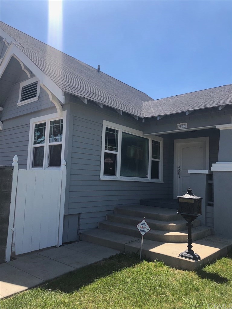 3908 1st Street Riverside, CA 92501 - Photo 1 of 1