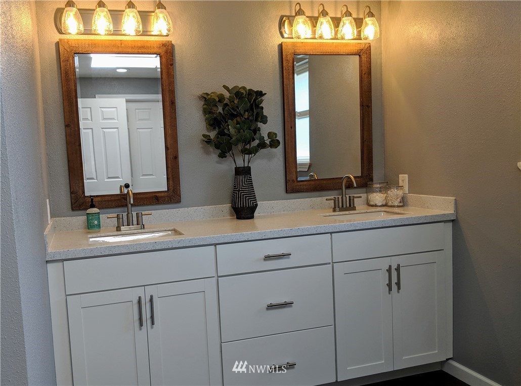 22503 1st Place West Bothell, WA 98021 - Photo 12 of 25