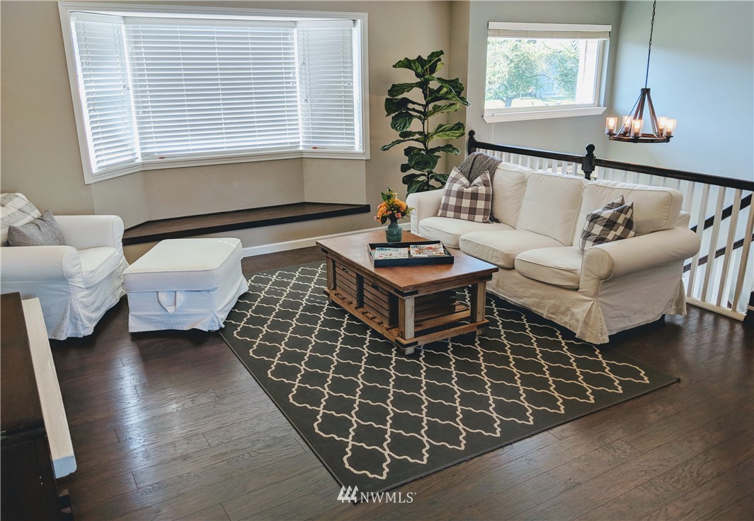 22503 1st Place West Bothell, WA 98021 - Photo 4 of 25