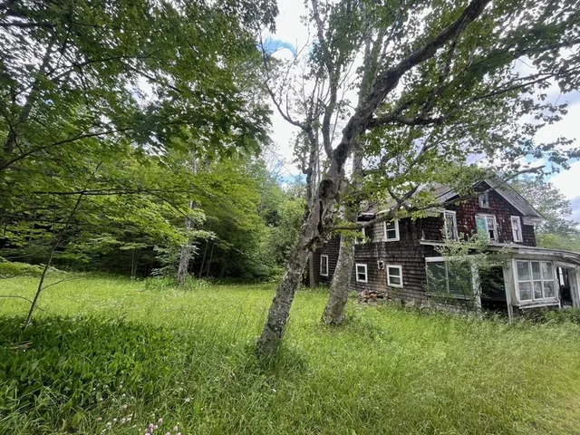 $54,000 | 477 Mohawk Trail, Florida, MA 01343