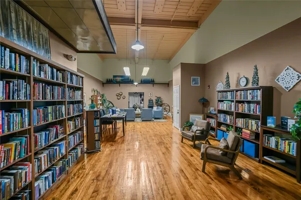 $2,300 | 1 Tupperware Drive, Unit 112, North Smithfield, RI 02896