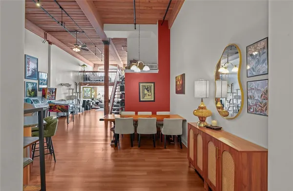 $2,300 | 1 Tupperware Drive, Unit 112, North Smithfield, RI 02896