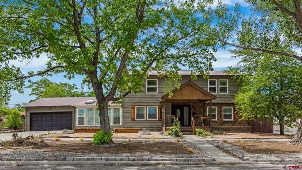 $689,000 | 445 North 4th Street, Montrose, CO 81401