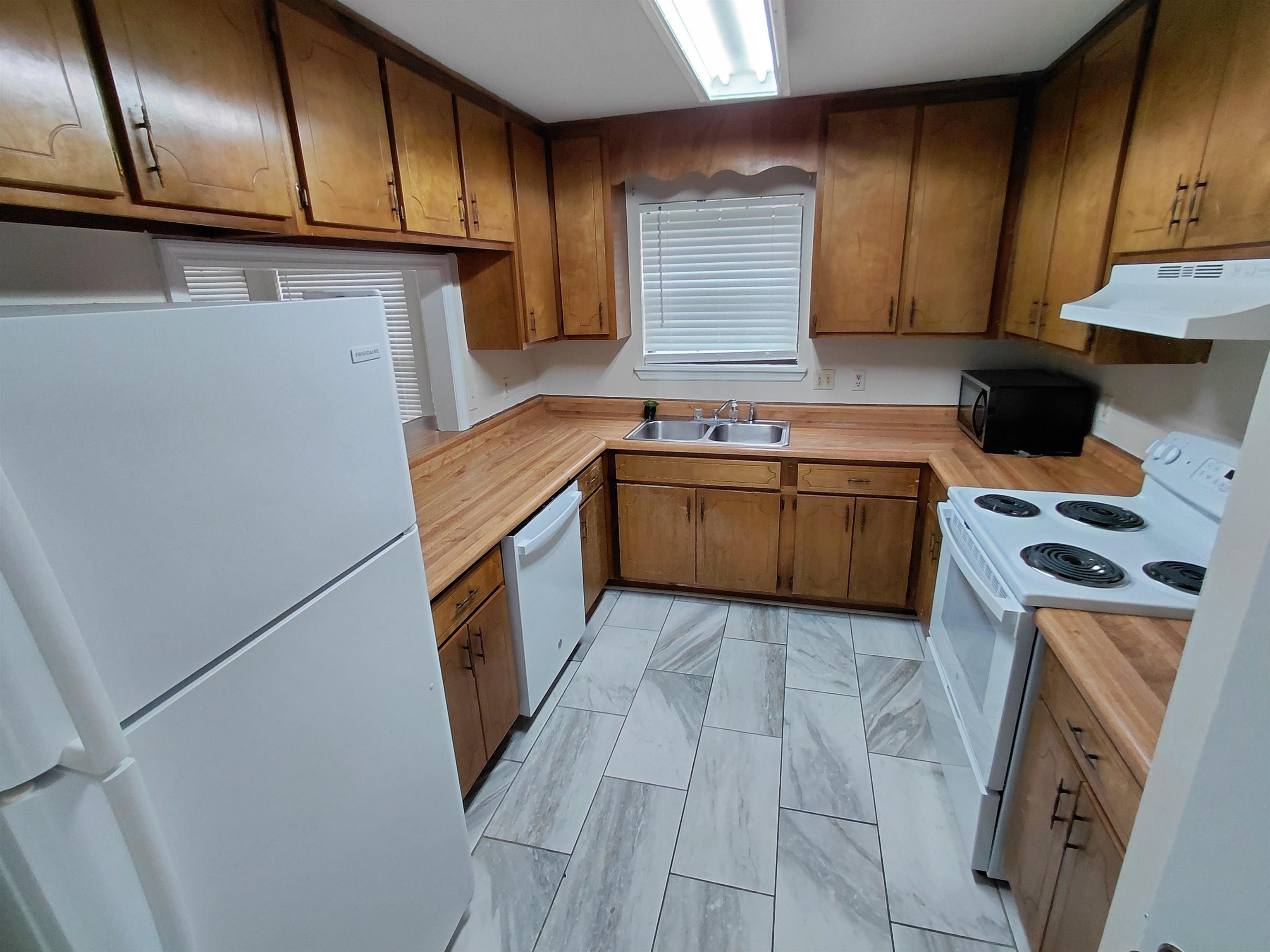 1853 Meriadoc Road Tallahassee, FL 32303 - Photo 3 of 12 Gallery Image 3