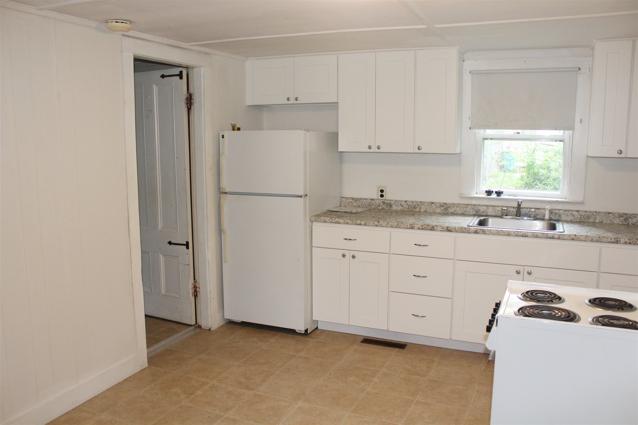 3 State Street Rochester, NH 03867 - Photo 2 of 15