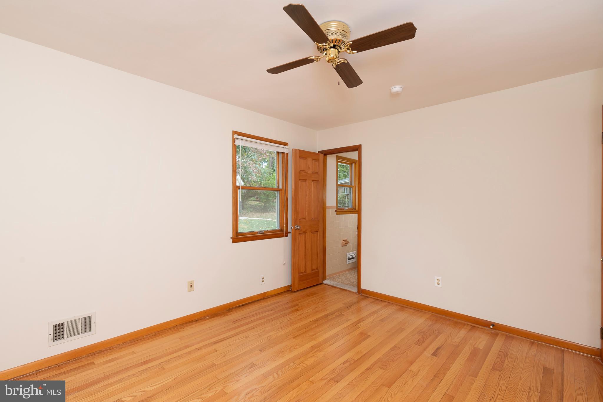 5112 Hurst Road Ellicott City, MD 21043 - Photo 15 of 35 Master Bedroom