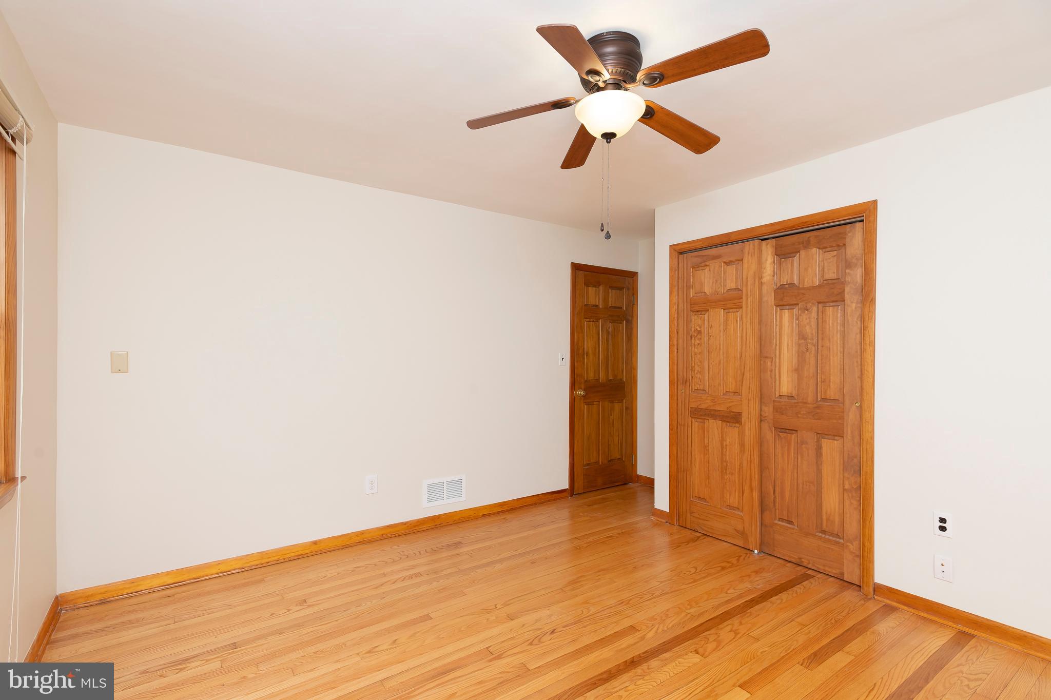 5112 Hurst Road Ellicott City, MD 21043 - Photo 20 of 35 Bedroom 3