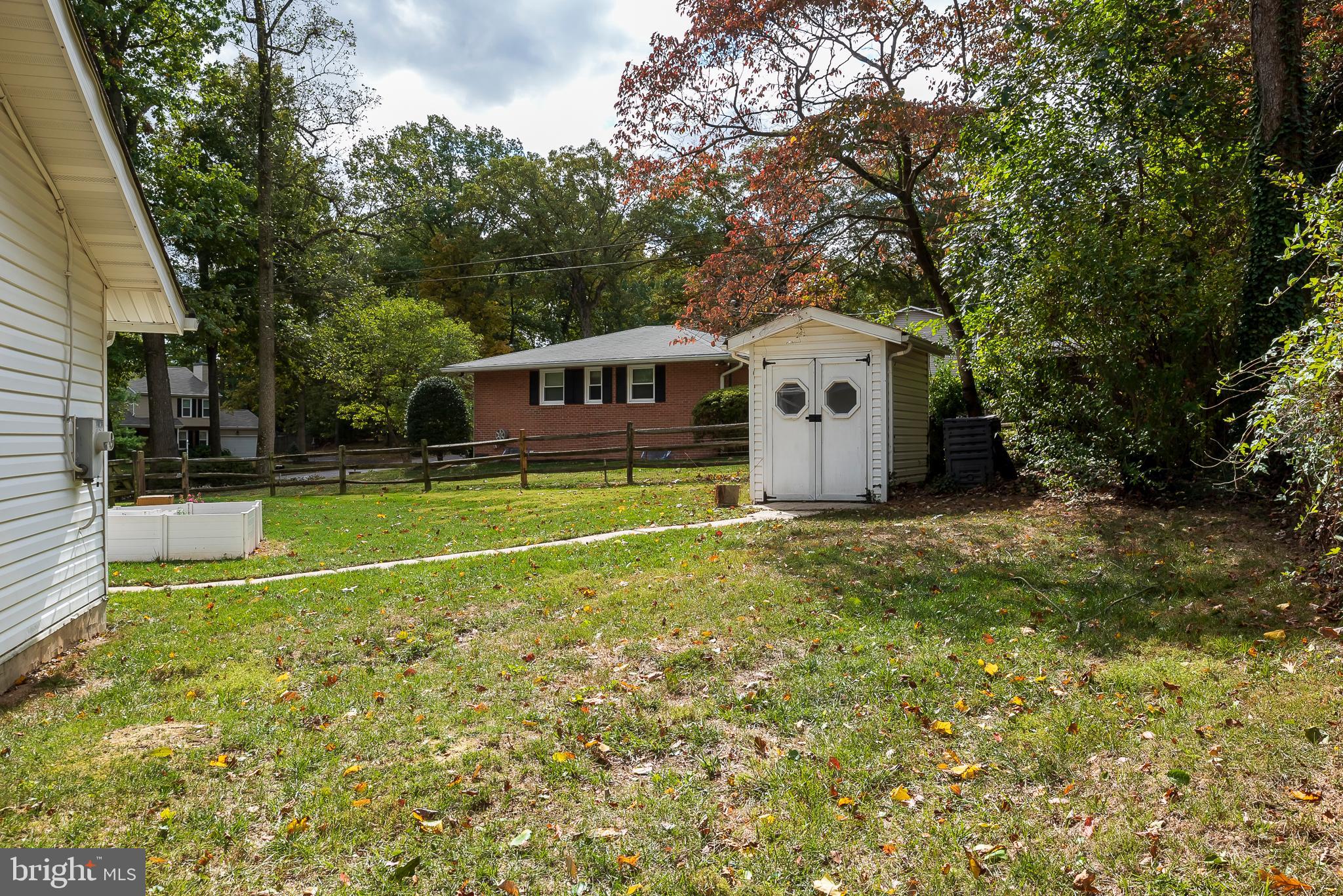 5112 Hurst Road Ellicott City, MD 21043 - Photo 35 of 35 Yard