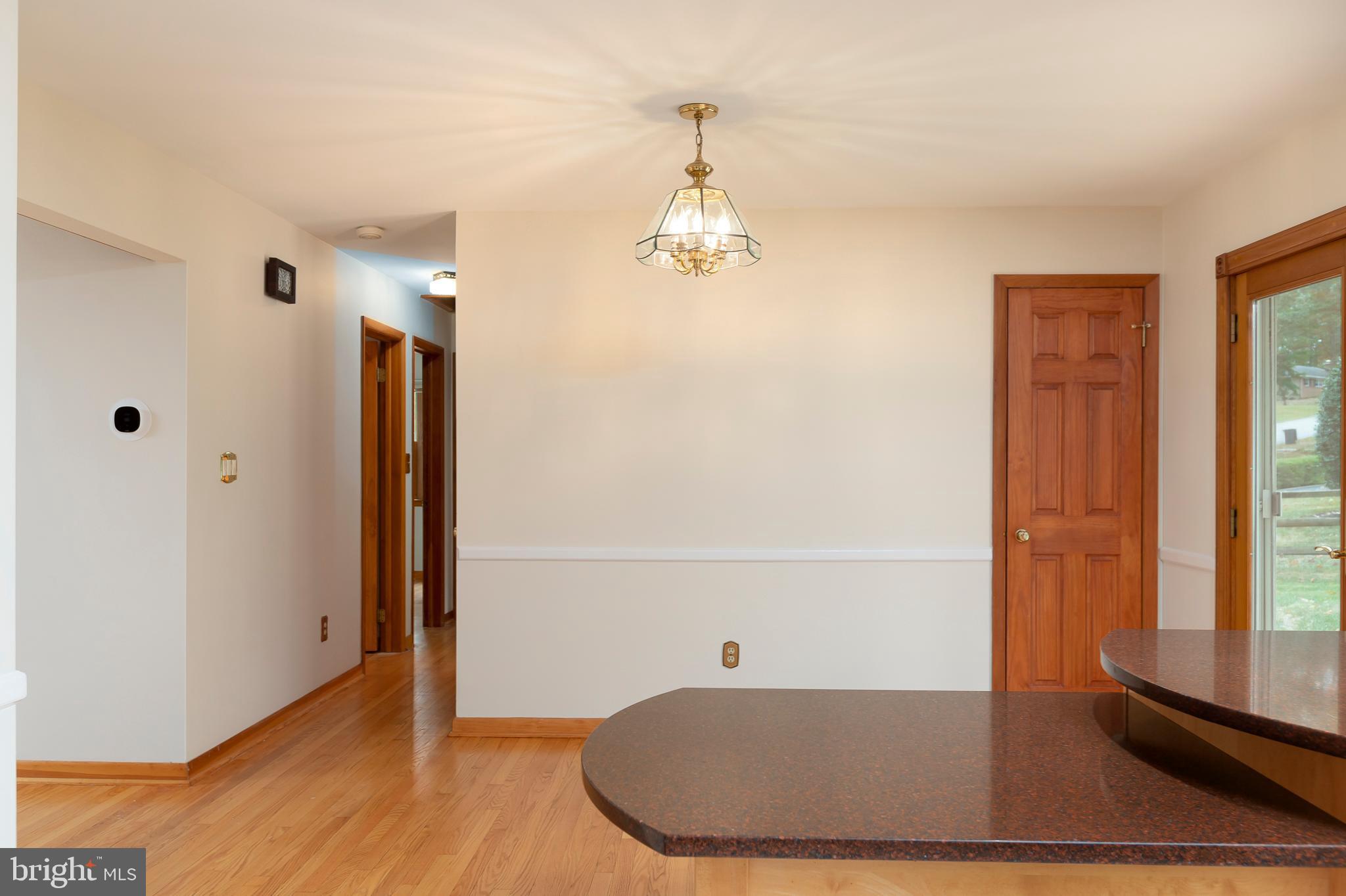 5112 Hurst Road Ellicott City, MD 21043 - Photo 7 of 35 Dining Area