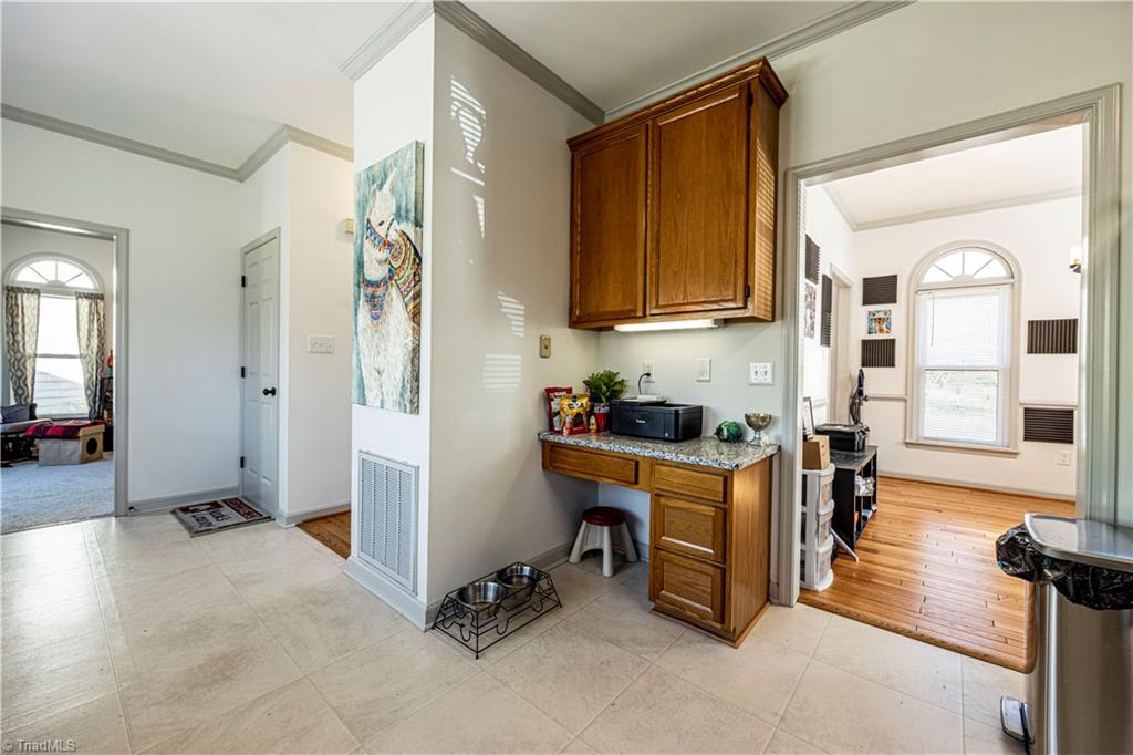 1938 Winding Ridge Road Winston-Salem, NC 27127 - Photo 8 of 33 Gallery Image 8