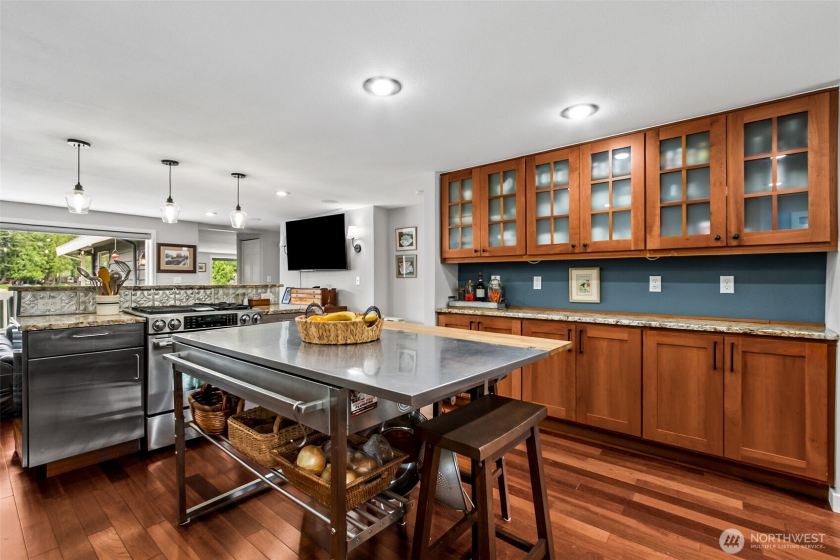 21702 Southeast 262nd Place Maple Valley, WA 98038 - Photo 12 of 40