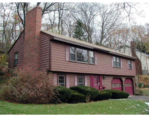 65 Robert Road Marblehead, MA 01945 - Photo 1 of 6 Gallery Image 1