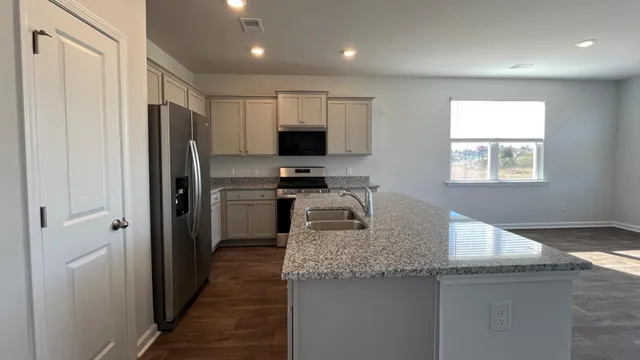 $339,900 | 144 Yarrow Way, Moncks Corner, SC 29461