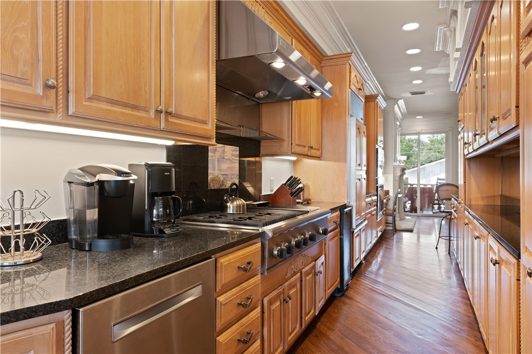 907 Beach View Drive St. Simons Island, GA 31522 - Photo 14 of 55