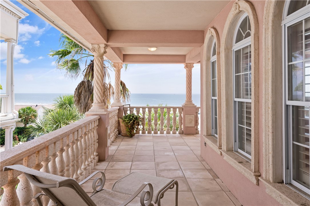 907 Beach View Drive St. Simons Island, GA 31522 - Photo 30 of 55