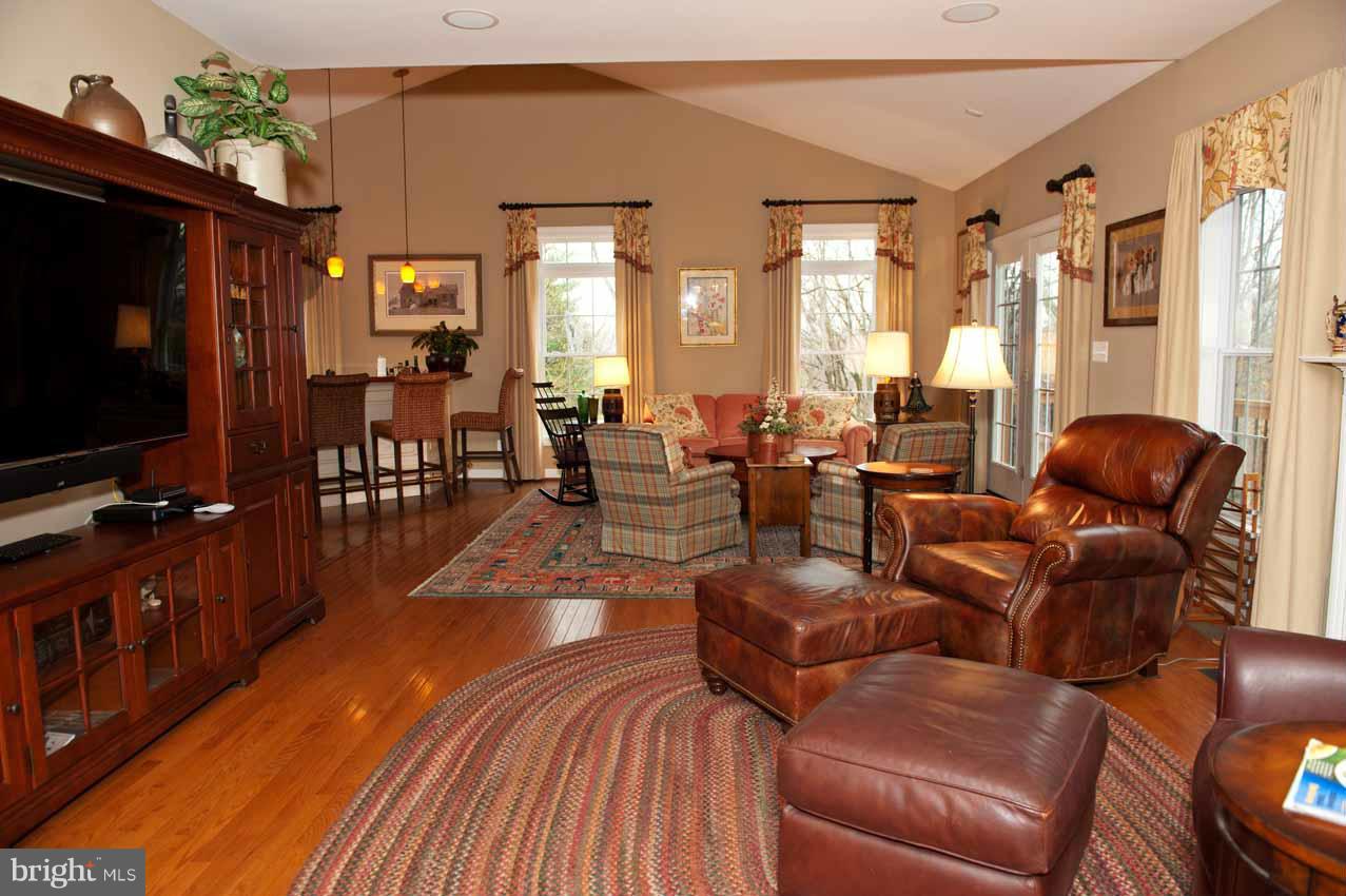 23262 Dover Road Middleburg, VA 20117 - Photo 7 of 30 Interior (General)