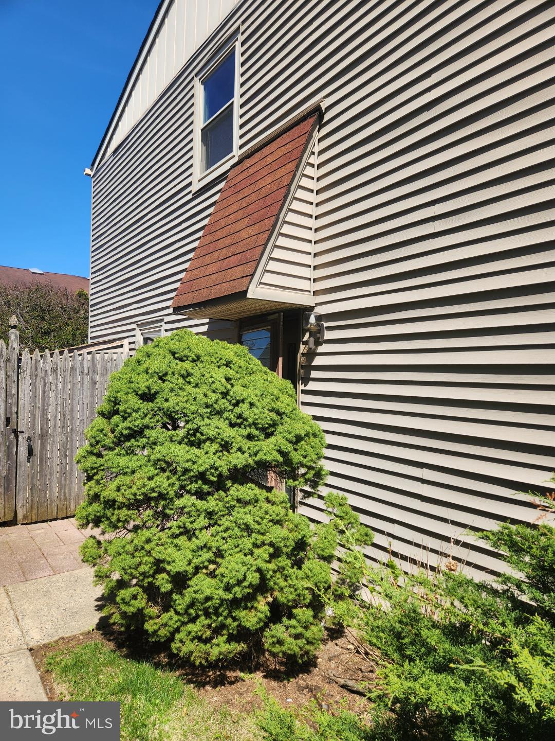 10224 Dedaker Street Philadelphia, PA 19116 - Photo 2 of 21