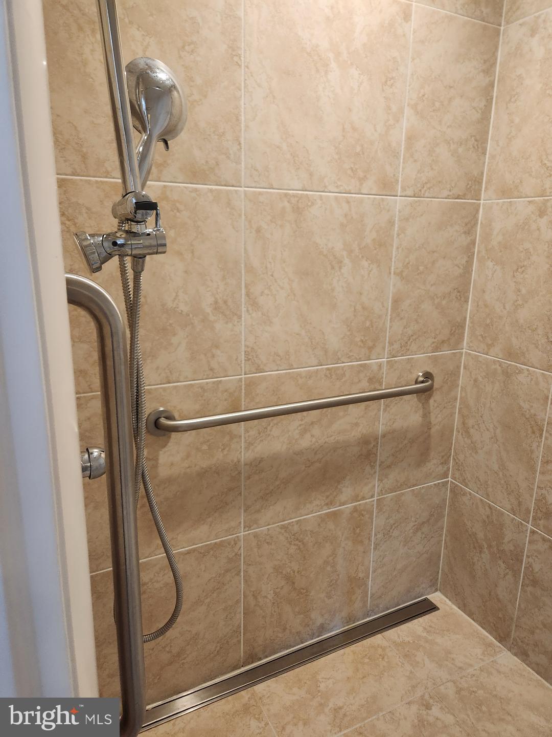 10224 Dedaker Street Philadelphia, PA 19116 - Photo 4 of 21