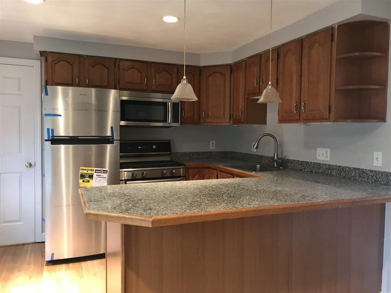 17 Norwich Road Nashua, NH 03062 - Photo 5 of 14