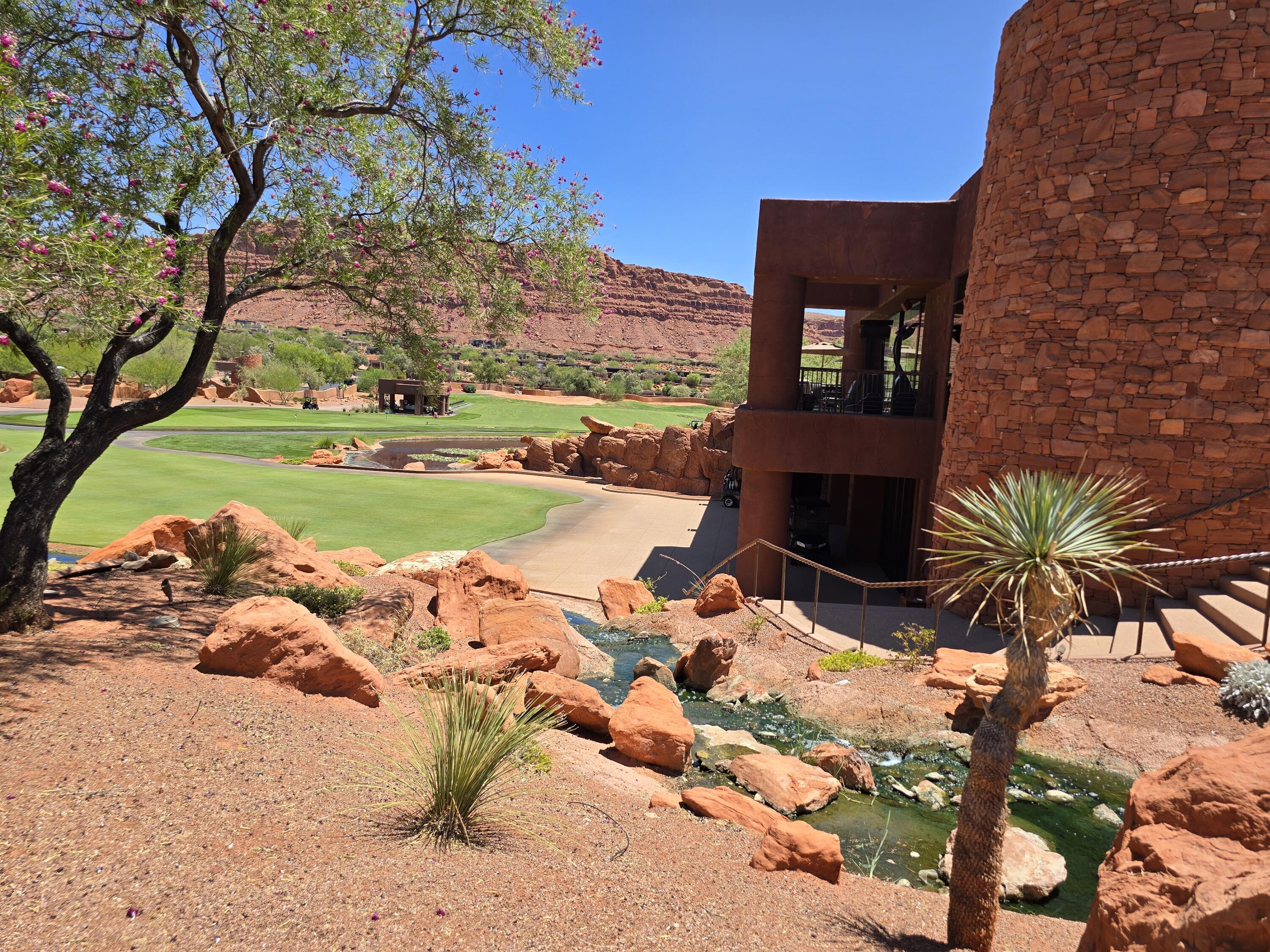 2001 West Grayhawk Circle St. George, UT 84770 - Photo 83 of 83 Entrada grounds