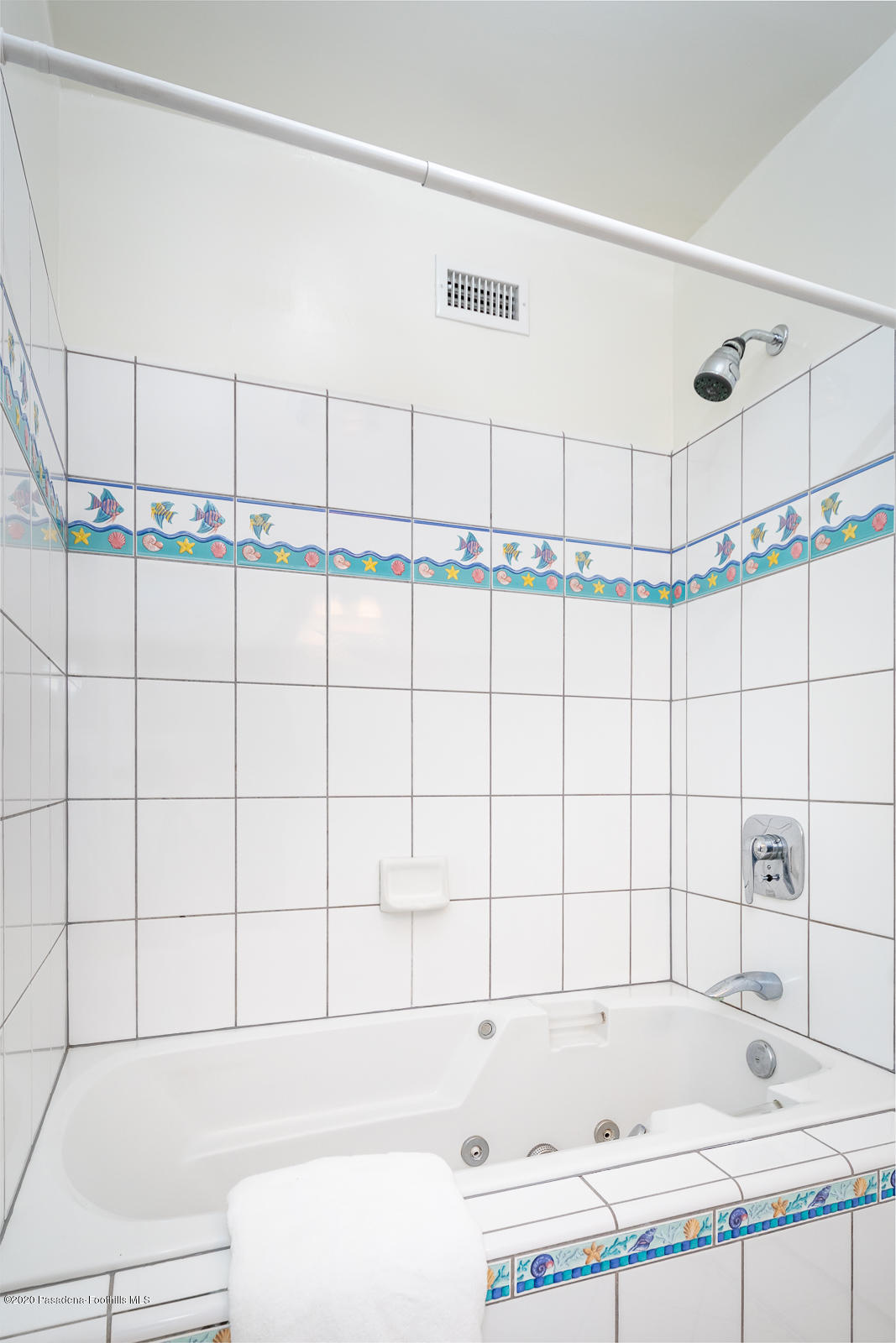 820 Chehalem Road La Canada Flintridge, CA 91011 - Photo 35 of 59 a bathroom with a bathtub and shower