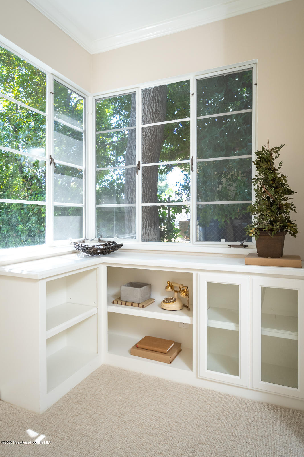 820 Chehalem Road La Canada Flintridge, CA 91011 - Photo 38 of 59 GYP_820 Chehalem Rd_049_MLS