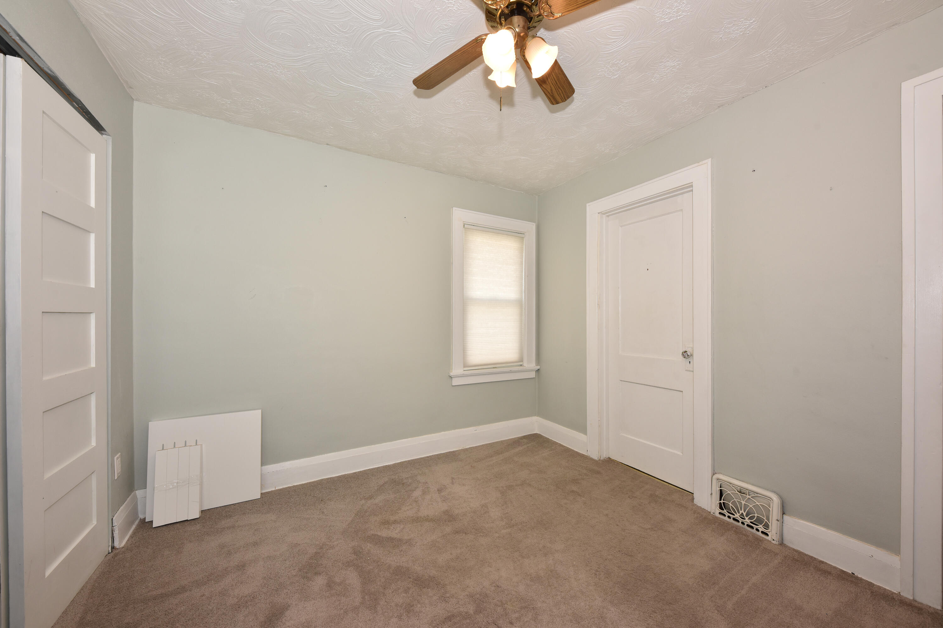 334 North 60th Street Milwaukee, WI 53213 - Photo 12 of 32 Bedroom 2