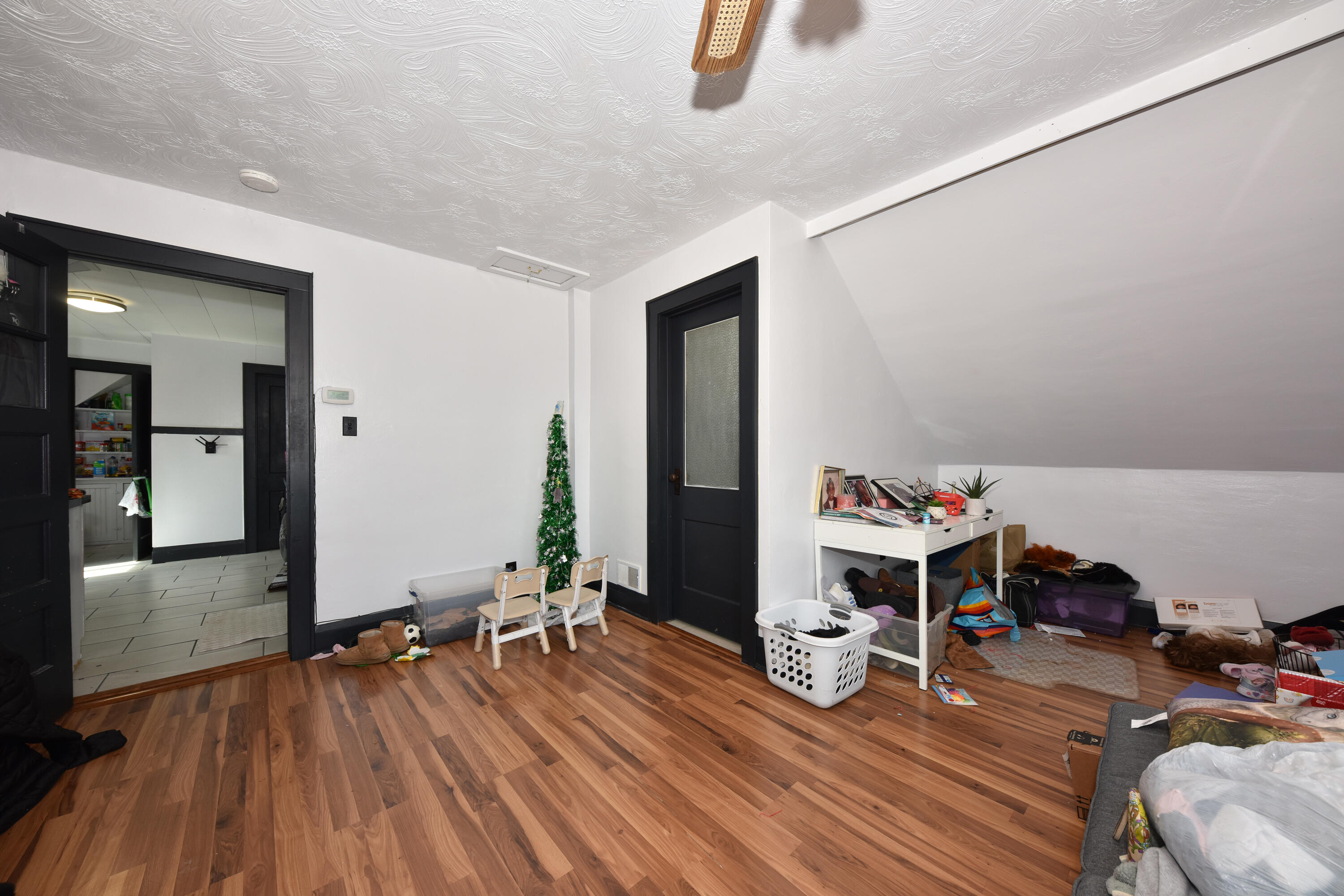 334 North 60th Street Milwaukee, WI 53213 - Photo 19 of 32 Upper Unit