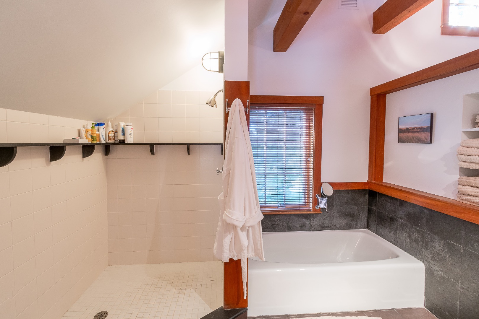14 Almanack Pond Road Nantucket, MA 02554 - Photo 27 of 41 Main House Master Bath