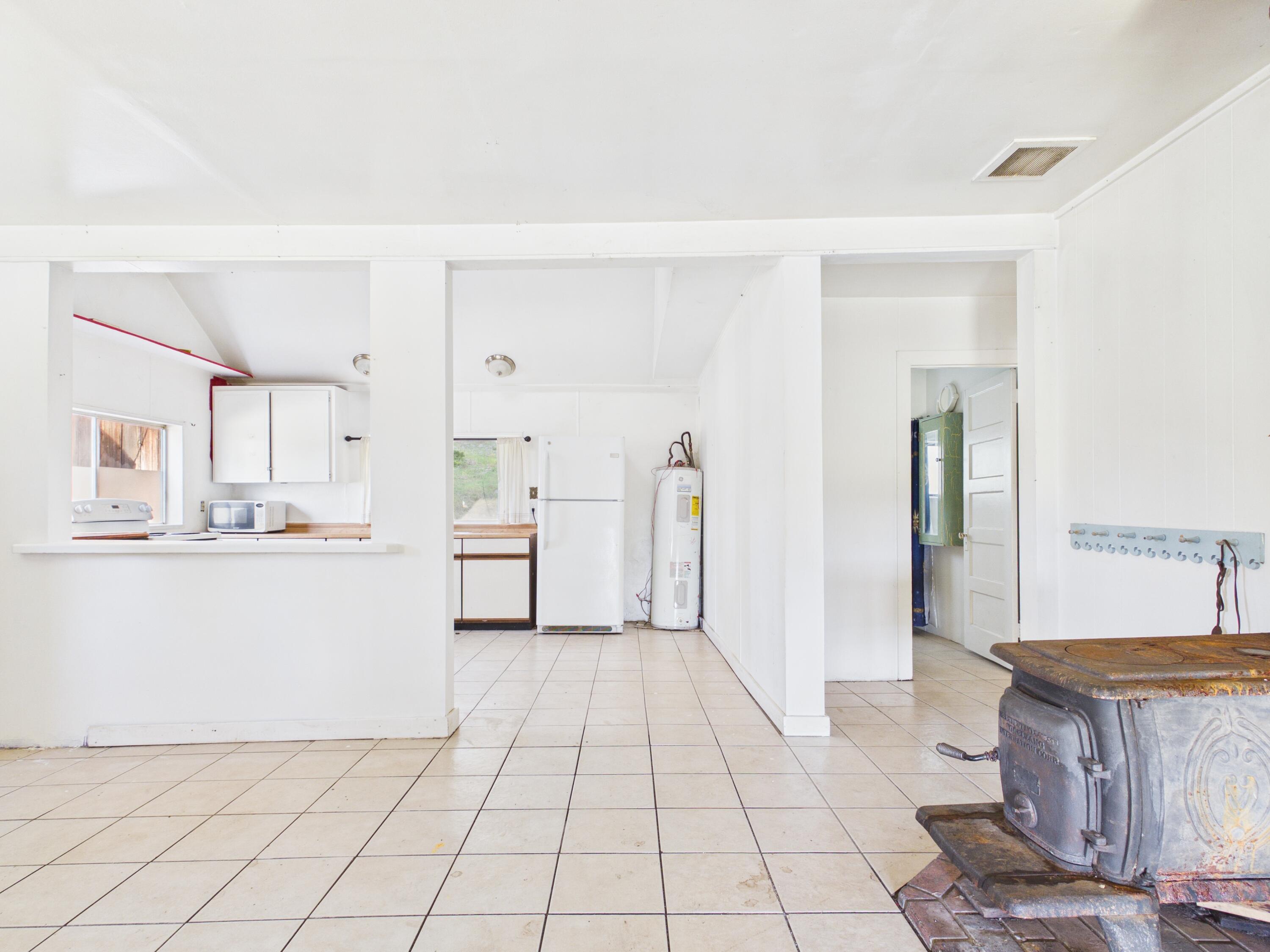 140 Old Bluff Road Zenia, CA 95595 - Photo 10 of 52