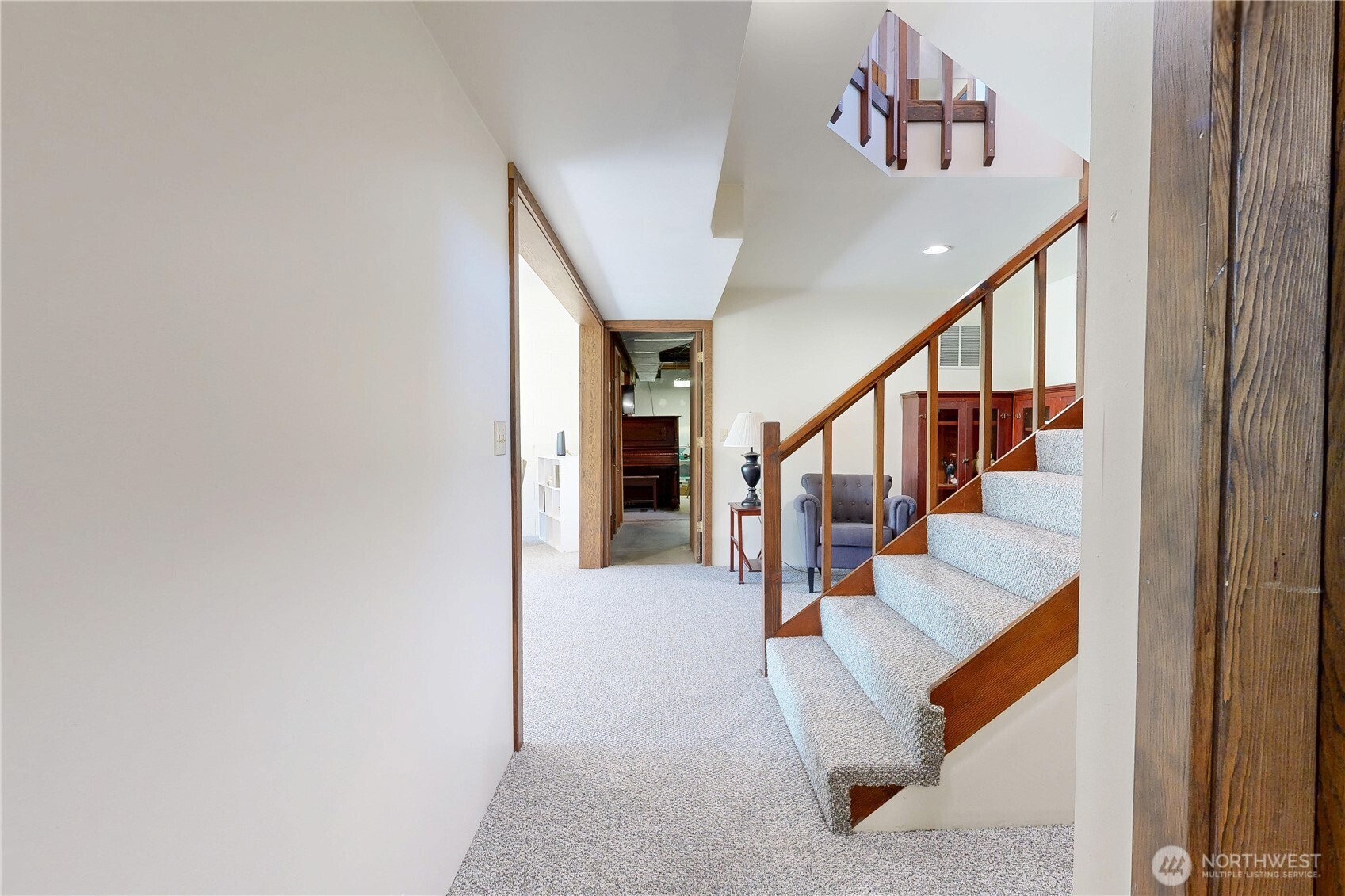 457 Prospect Avenue Walla Walla, WA 99362 - Photo 28 of 40 a view of entryway and workspace