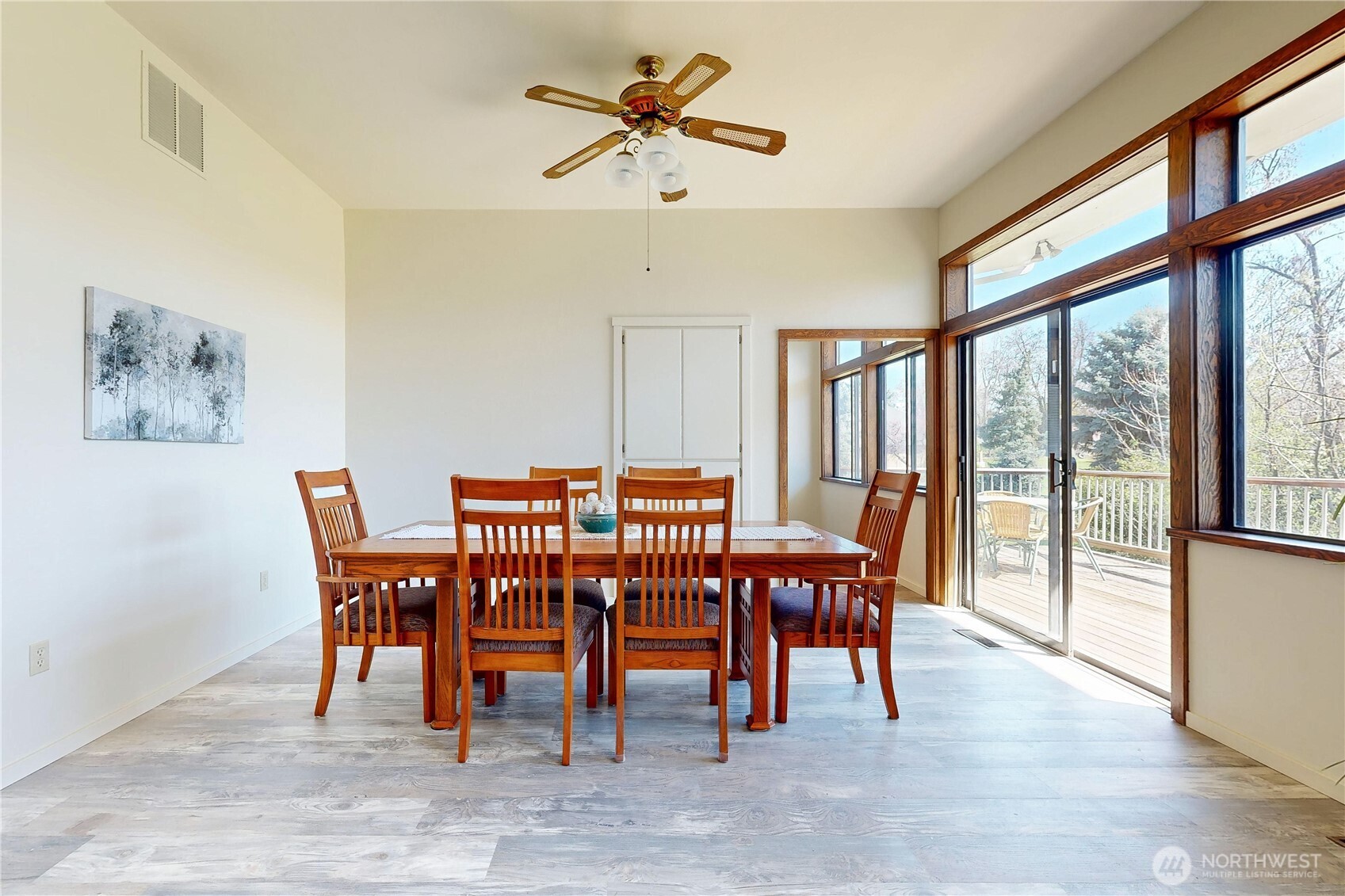 457 Prospect Avenue Walla Walla, WA 99362 - Photo 9 of 40 a view of a dining room with furniture window and wooden floor