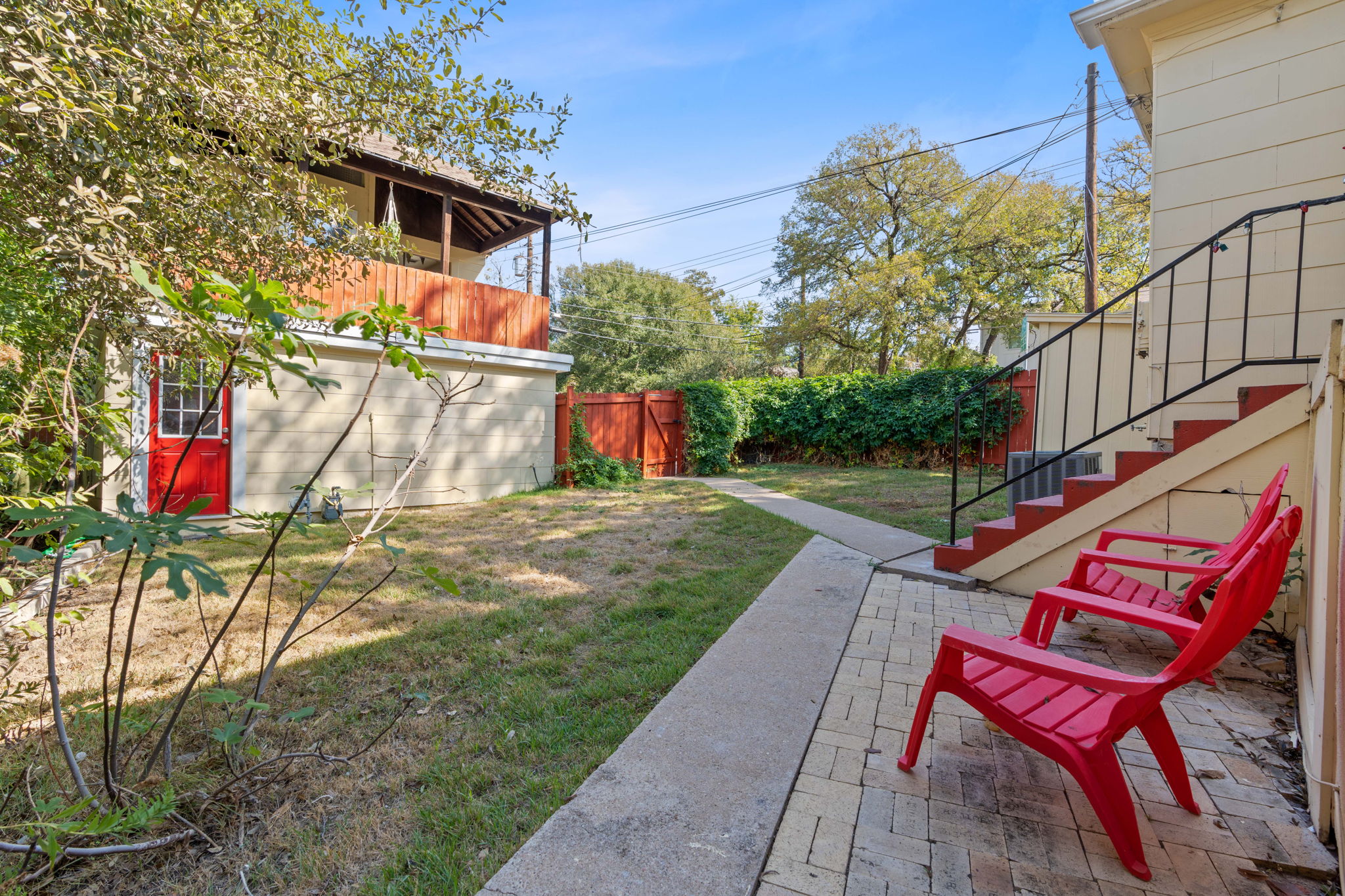 1700 Northwood Road Austin, TX 78703 - Photo 13 of 40 Shared backyard