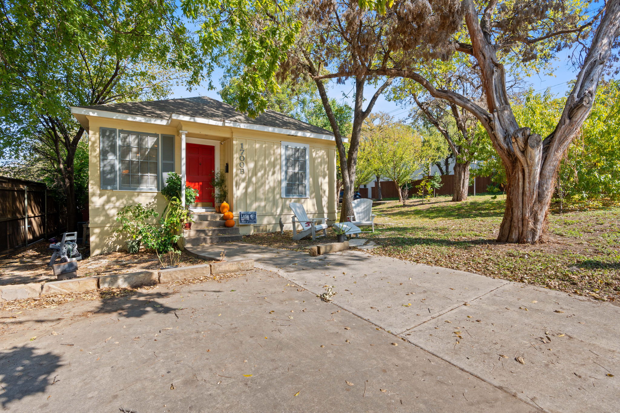1700 Northwood Road Austin, TX 78703 - Photo 2 of 40 a view of a house with backyard and a tree