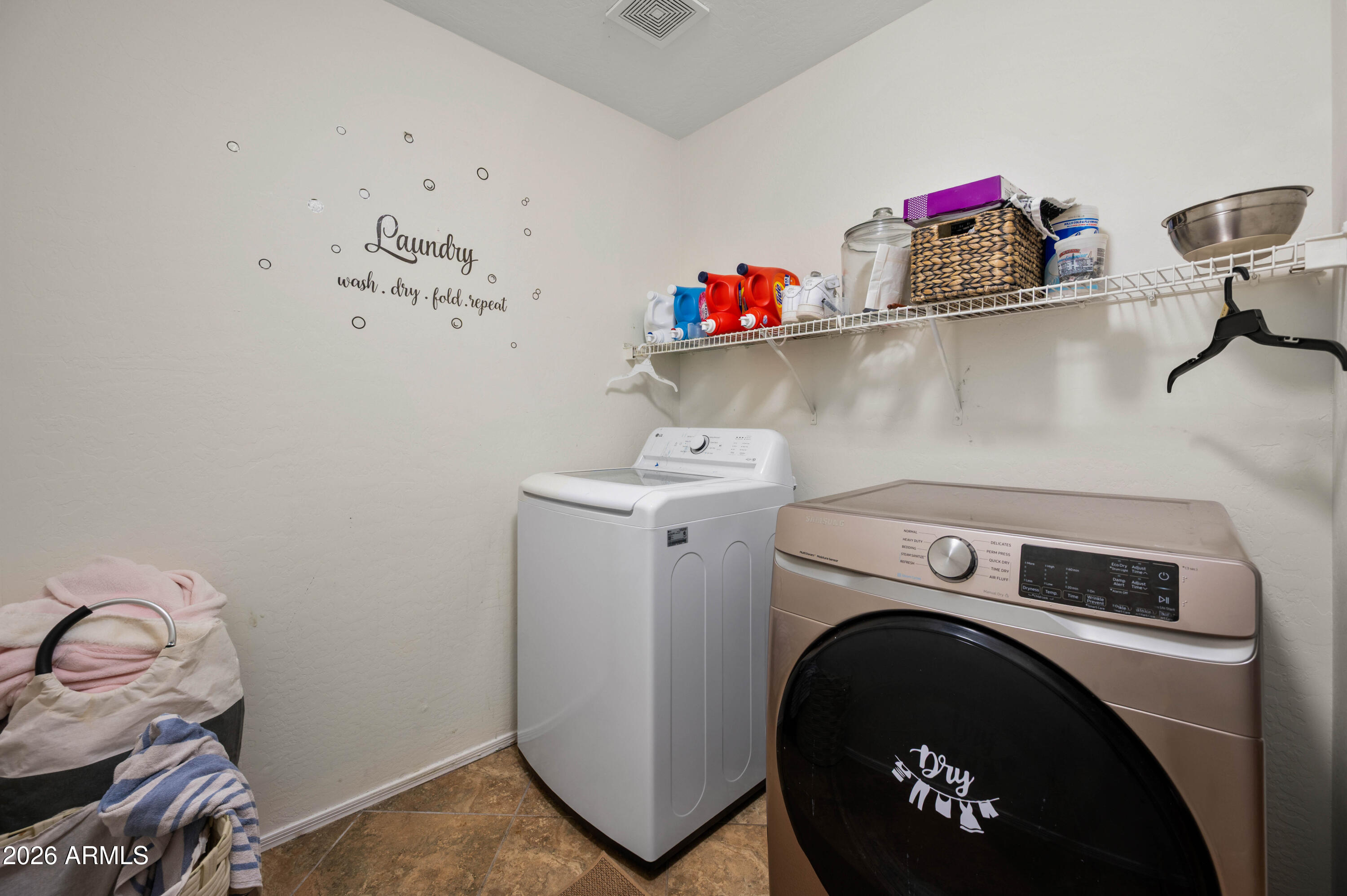 3126 West Apollo Road Phoenix, AZ 85041 - Photo 27 of 57 3126 W Apollo Rd Phoenix AZ 85041-29